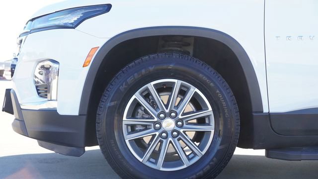 Used 2023 Chevrolet Traverse LT image 5