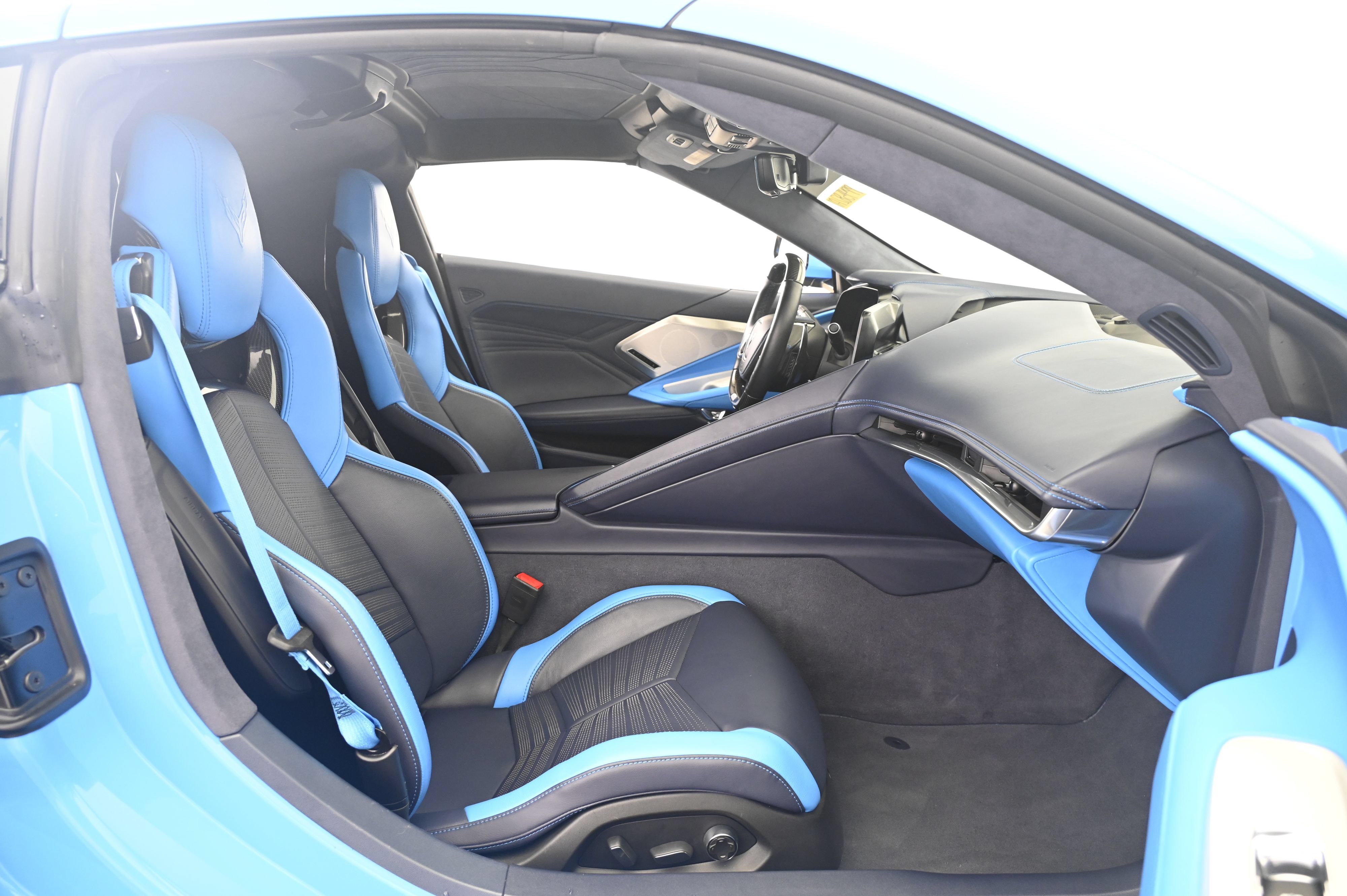 Used 2023 Chevrolet Corvette Z06 RWD image 20
