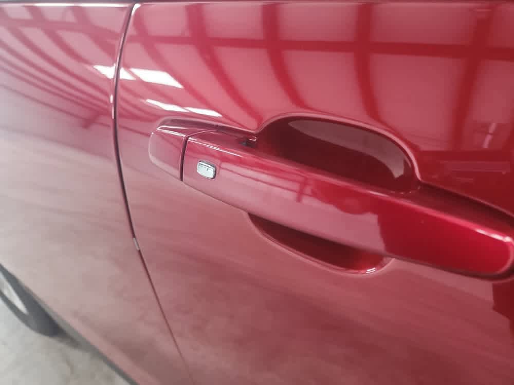 Used 2019 Chevrolet Equinox LT FWD image 18