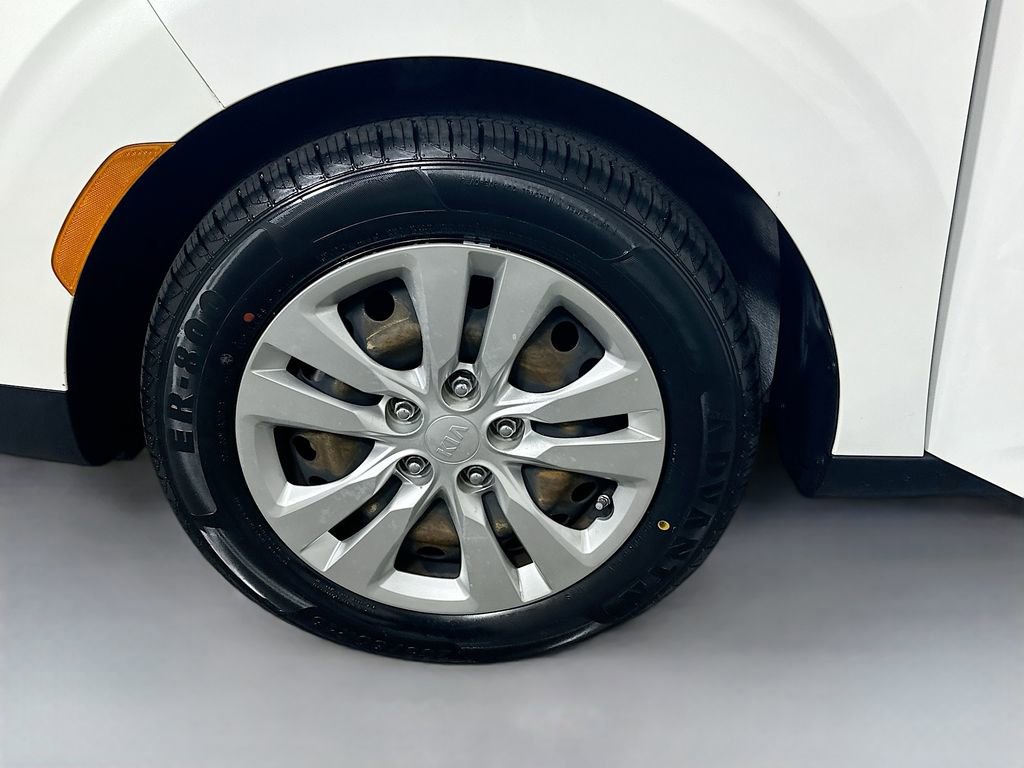 Used 2020 Kia Soul LX image 29