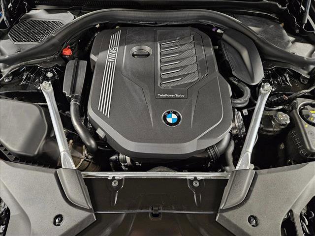 Certified 2023 BMW 540i xDrive w/ M Sport Package image 23