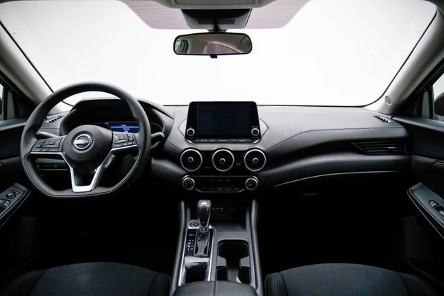 Used 2024 Nissan Sentra SV FWD image 26
