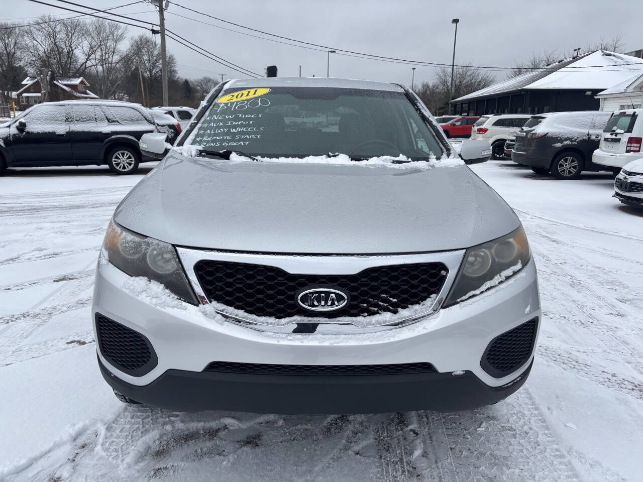 Used 2011 Kia Sorento 2WD image 8