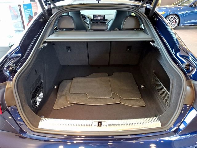 Used 2025 Audi S5 Premium image 28