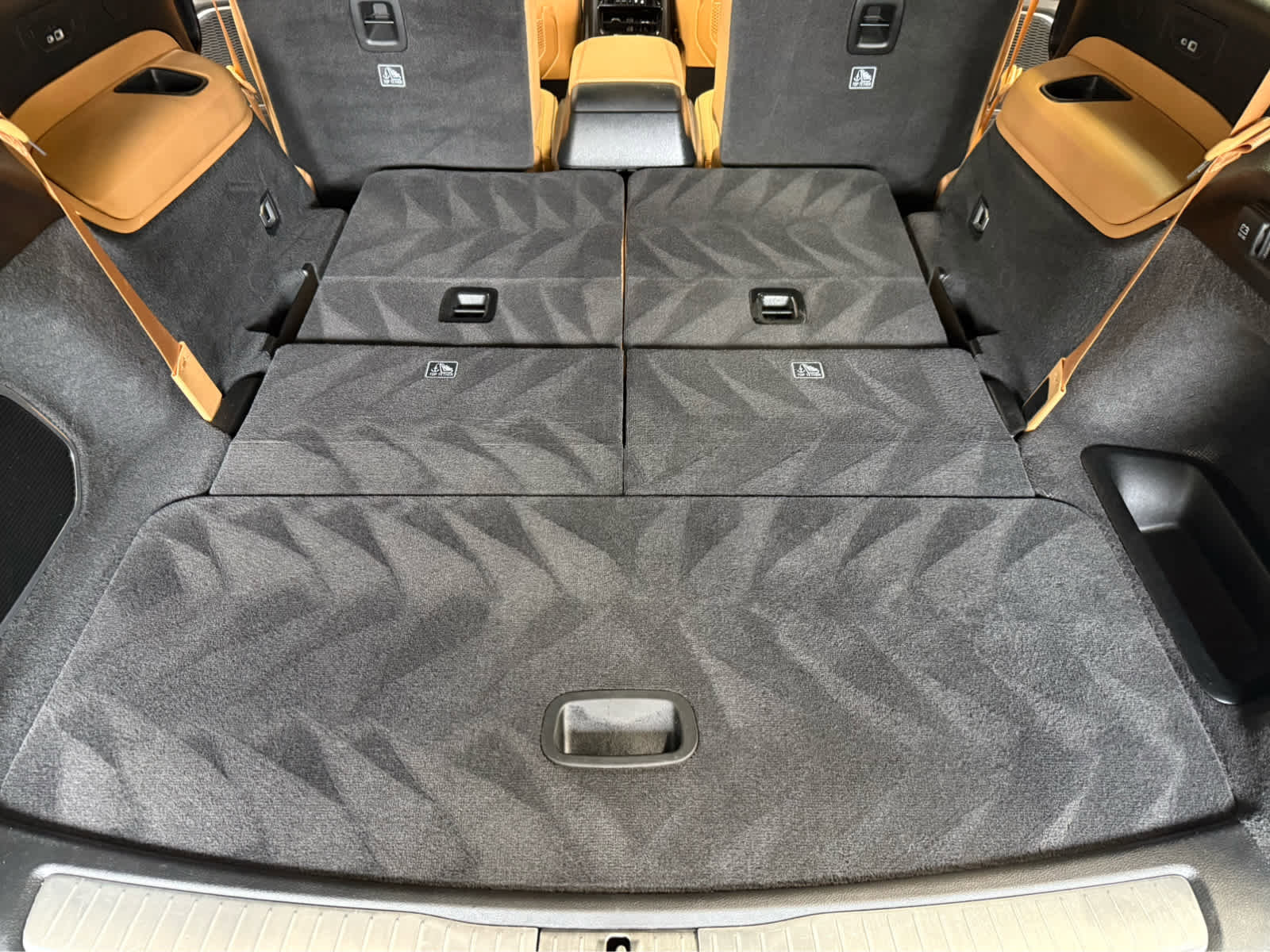 Used 2021 Jeep Grand Cherokee L Summit w/ Luxury Tech Group V image 31