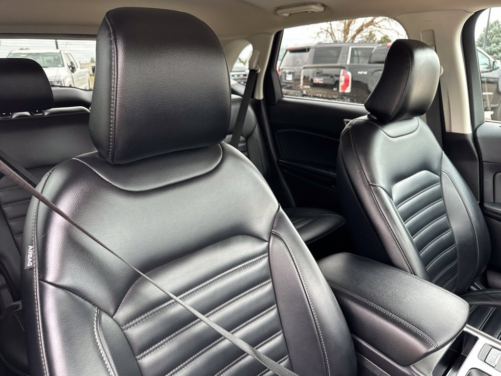Used 2024 Ford Edge SEL AWD/4WD image 31