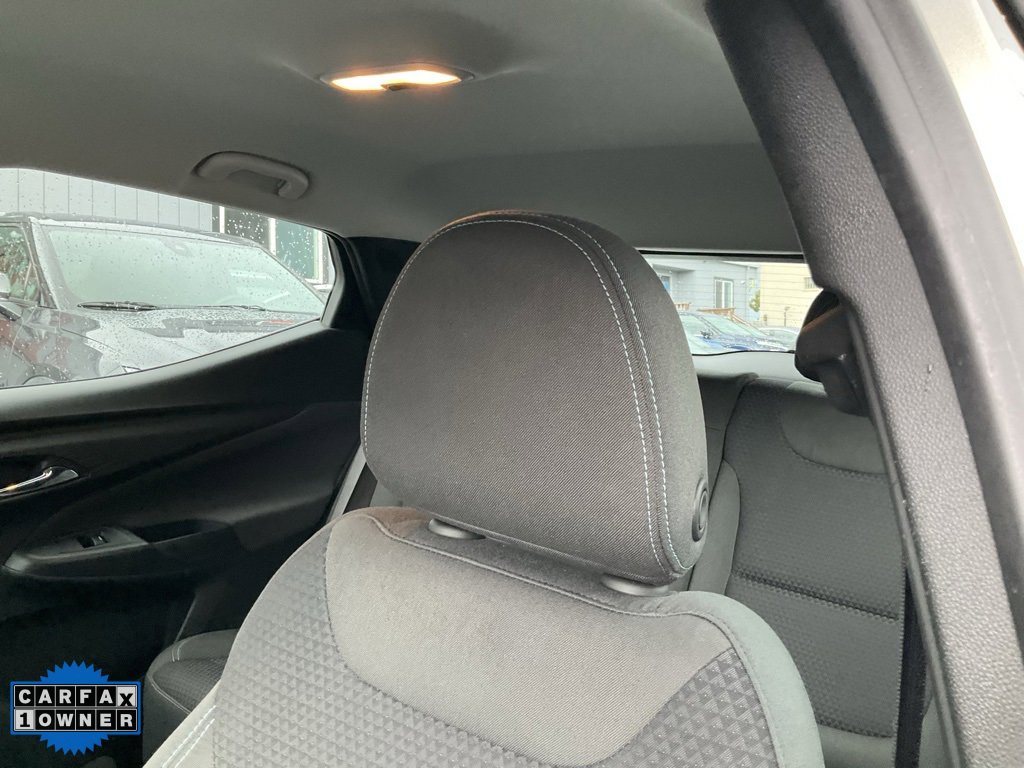 Used 2023 Chevrolet Bolt EUV LT image 18