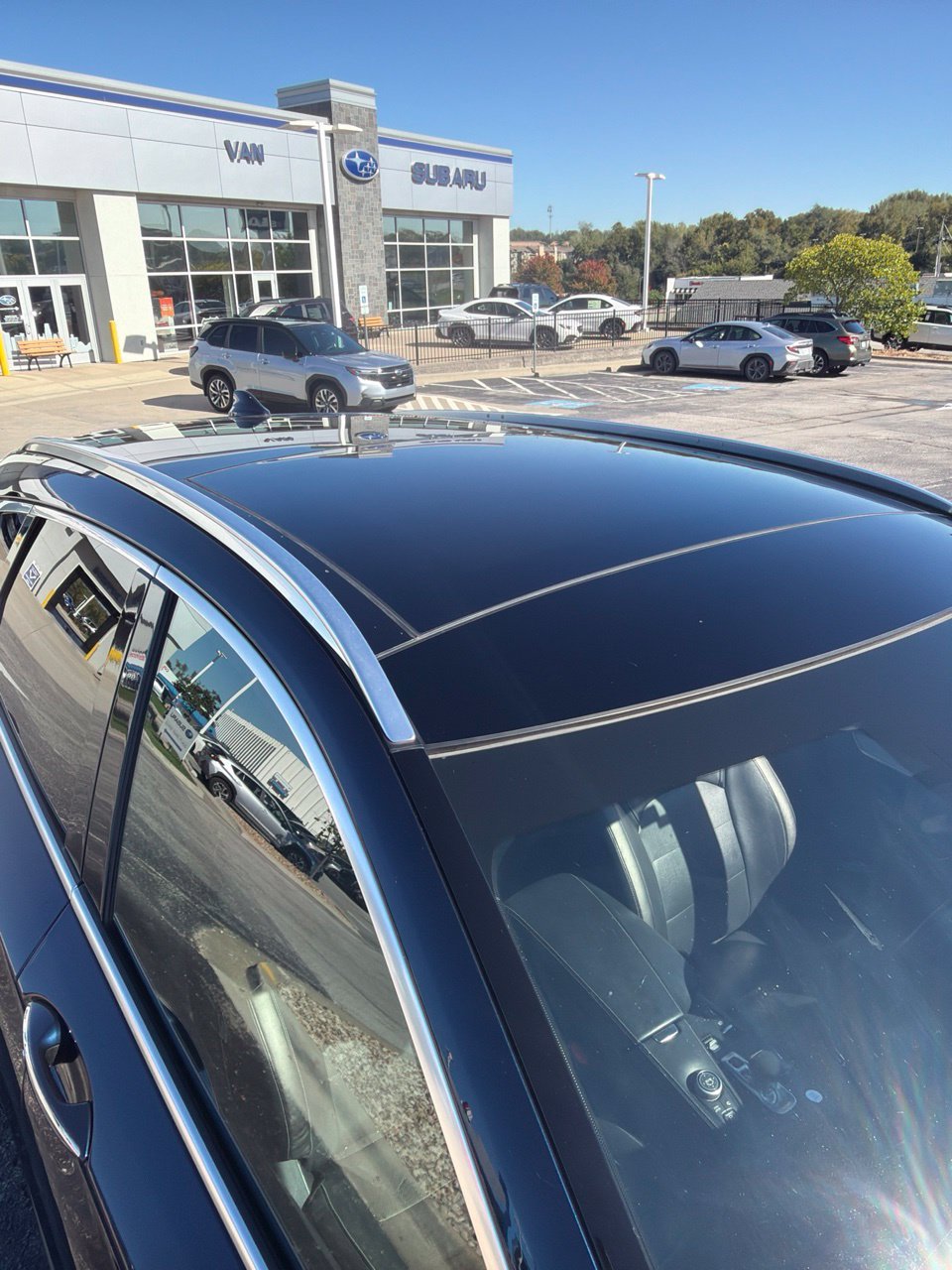 Used 2019 INFINITI QX50 Essential w/ Proactive Package AWD/4WD image 4