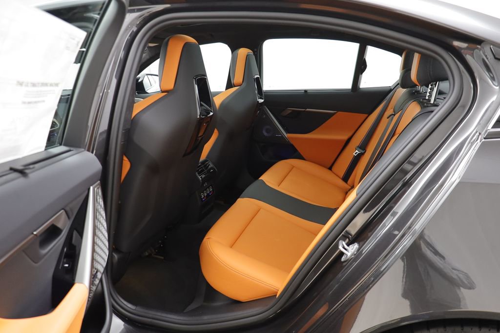 New 2026 BMW M5 w/ Executive Package image 17