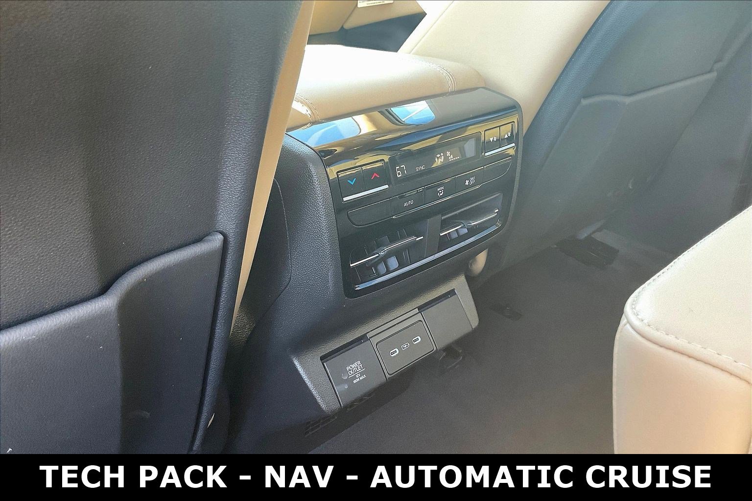 Used 2025 Acura MDX SH-AWD w/ Technology Package image 10