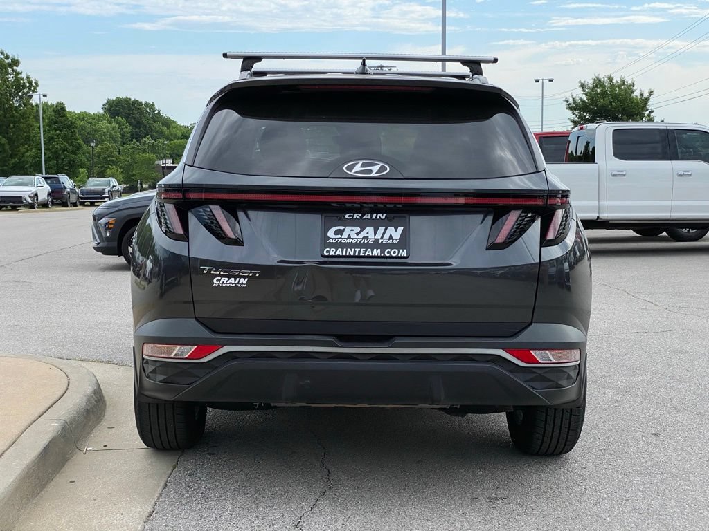 Used 2023 Hyundai Tucson SEL FWD image 6