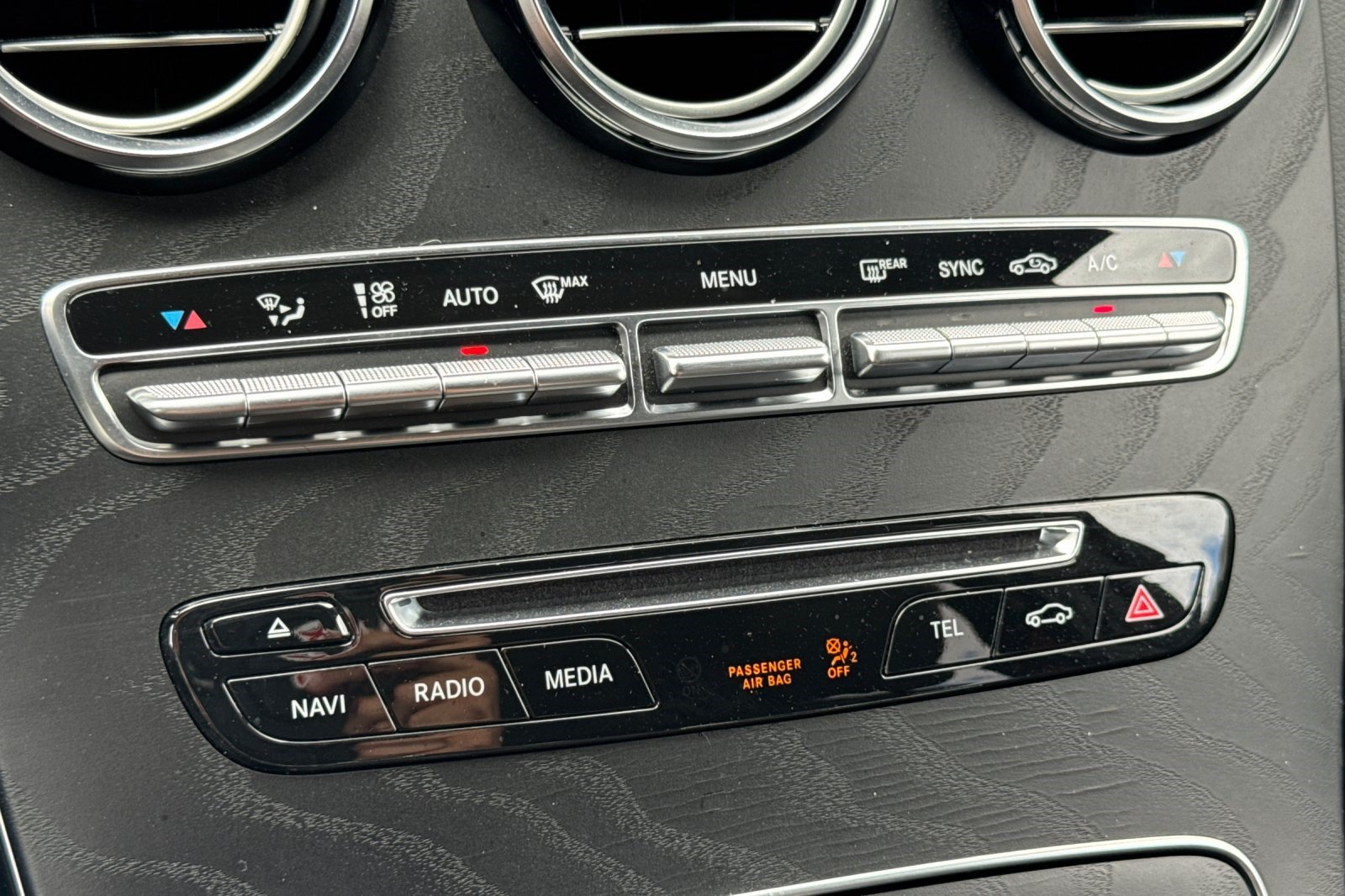 Used 2019 Mercedes-Benz GLC 43 AMG 4MATIC image 26
