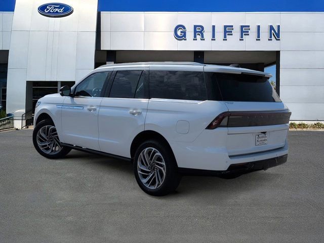 New 2026 Lincoln Navigator Reserve image 9