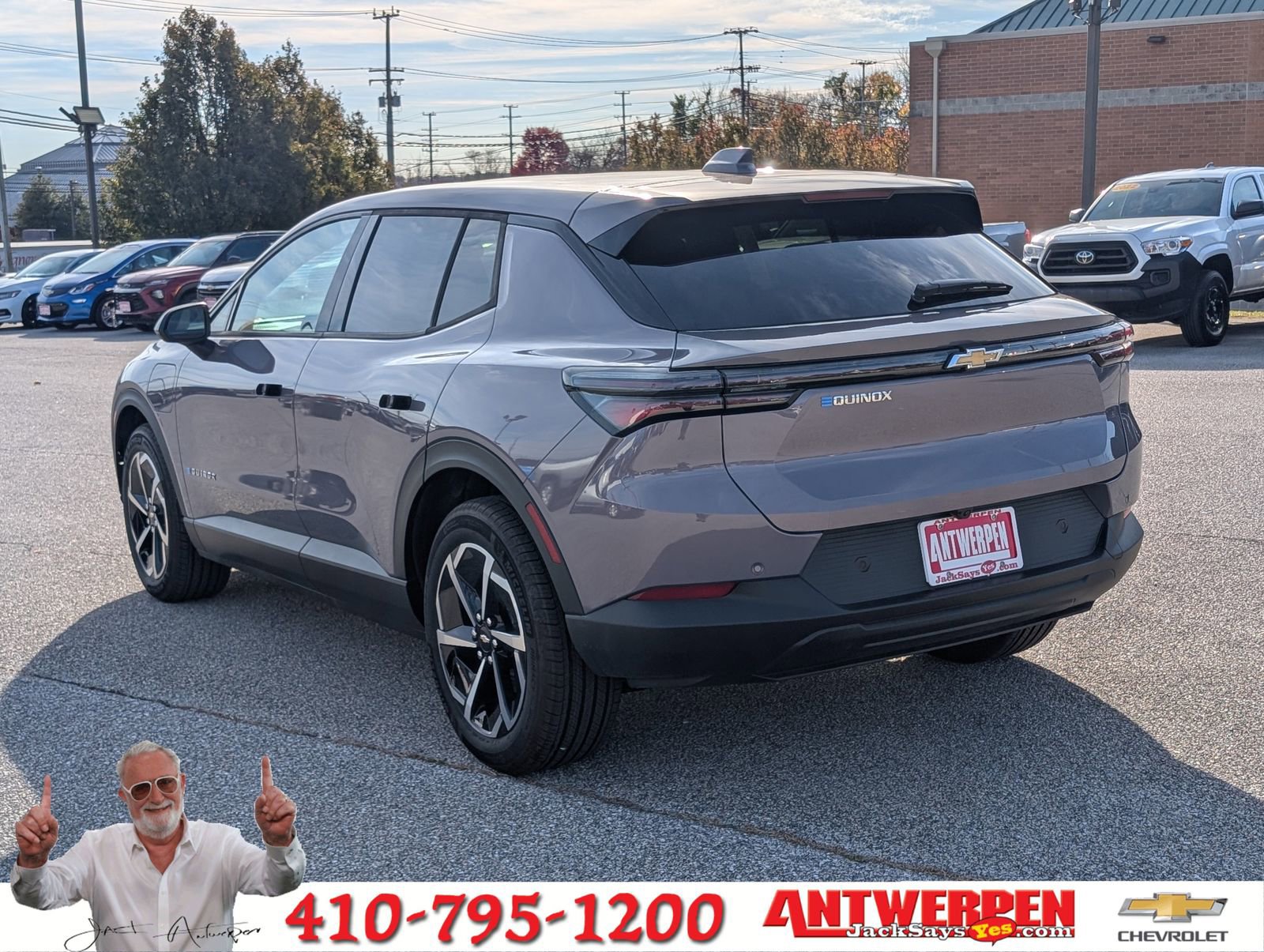 New 2026 Chevrolet Equinox EV LT image 4