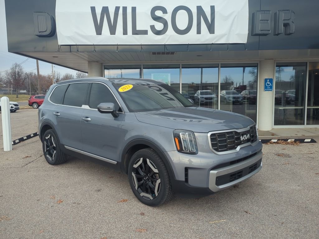 Used 2023 Kia Telluride S