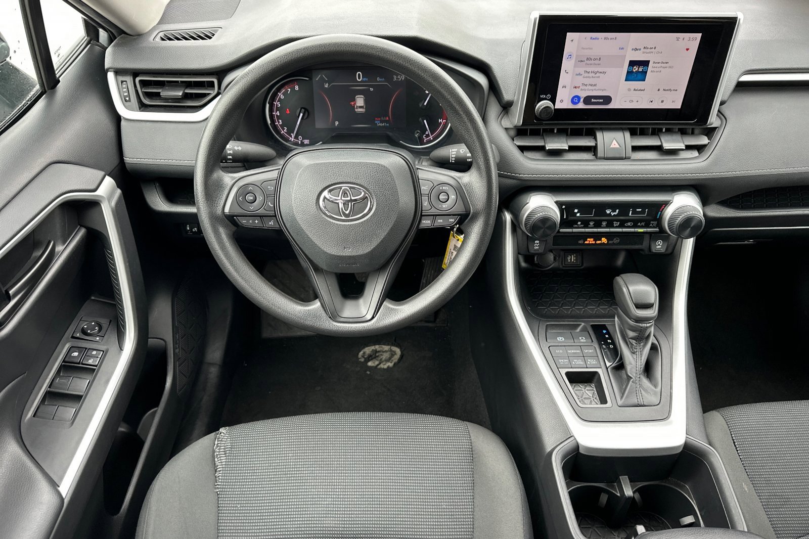 Used 2024 Toyota RAV4 LE image 14