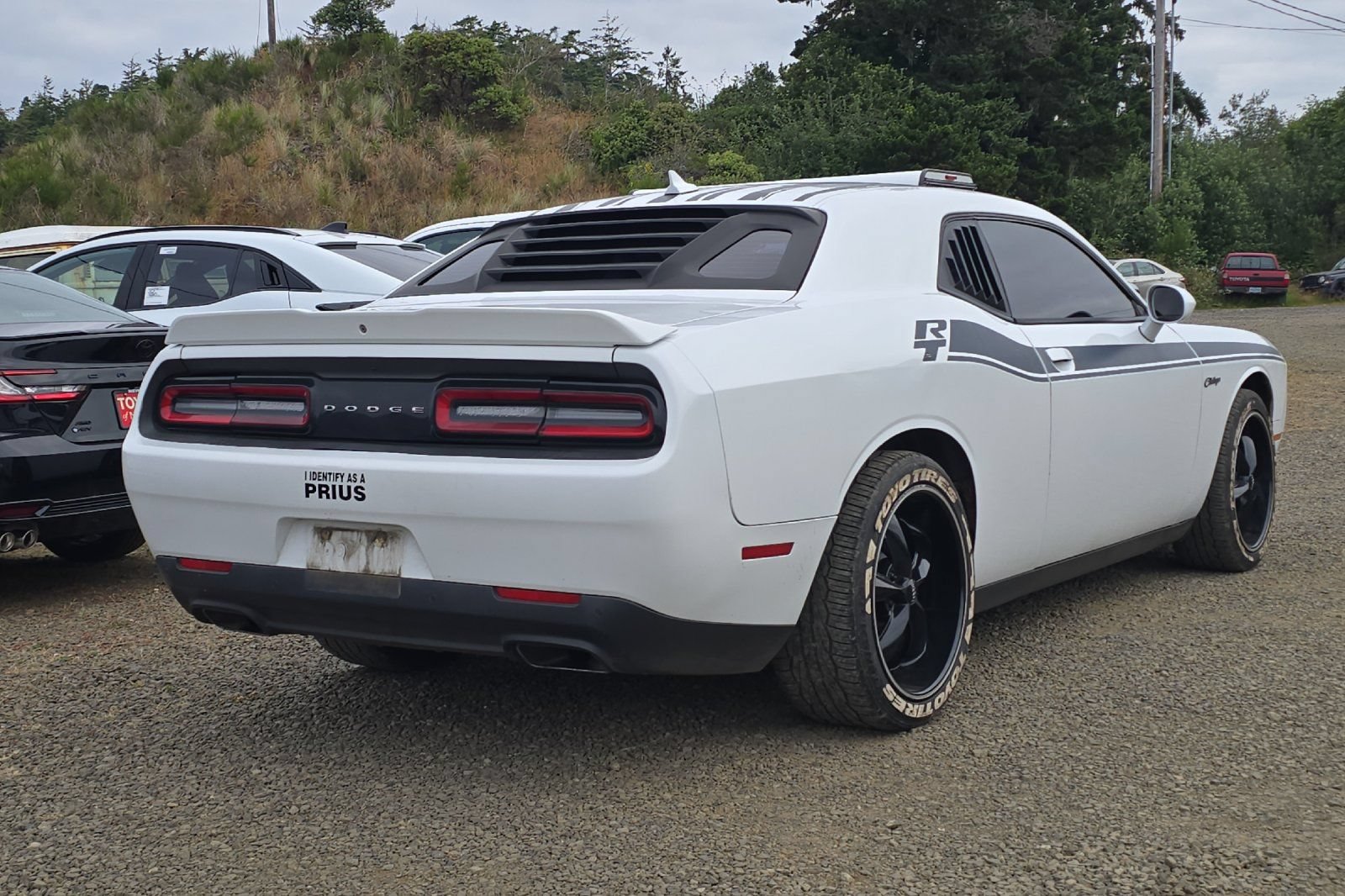 Used 2015 Dodge Challenger R/T Plus RWD image 5