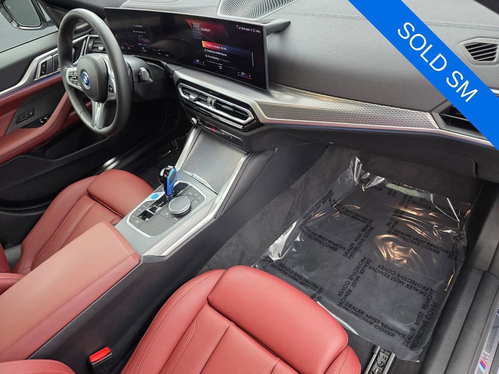 Used 2022 BMW i4 eDrive40 w/ M Sport Package RWD image 30