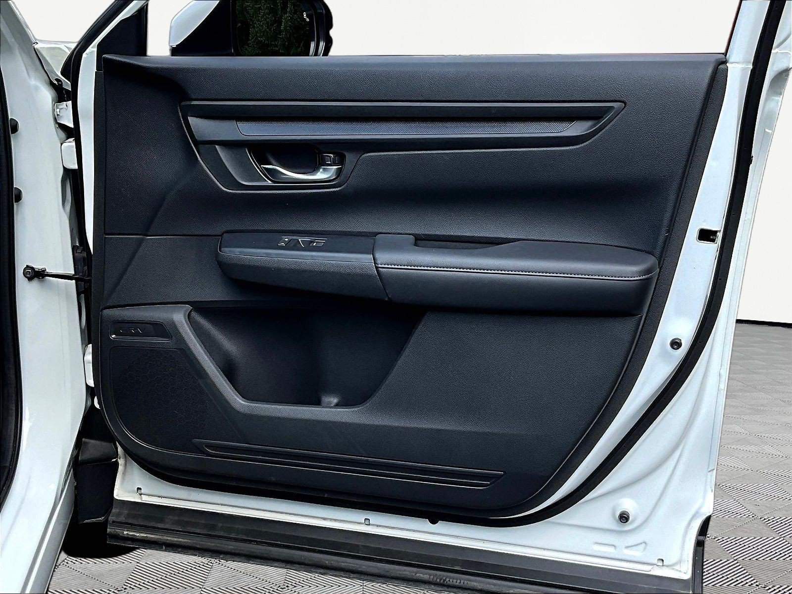 Certified 2024 Honda CR-V EX image 28
