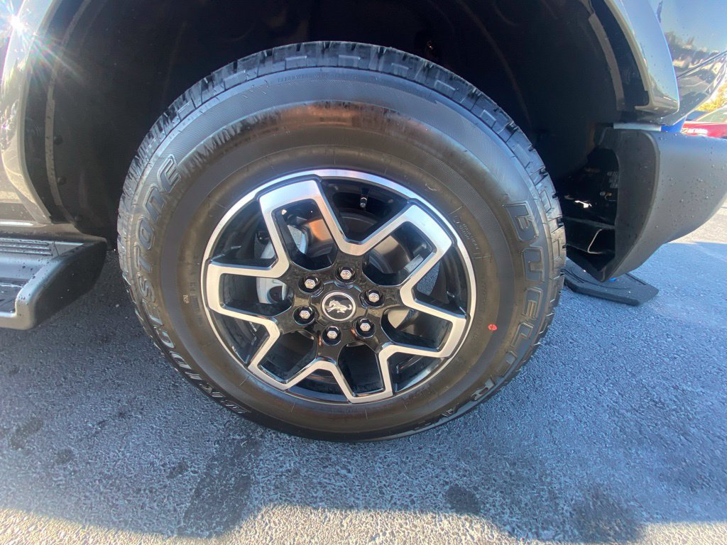 New 2026 Ford Bronco Outer Banks AWD/4WD image 30