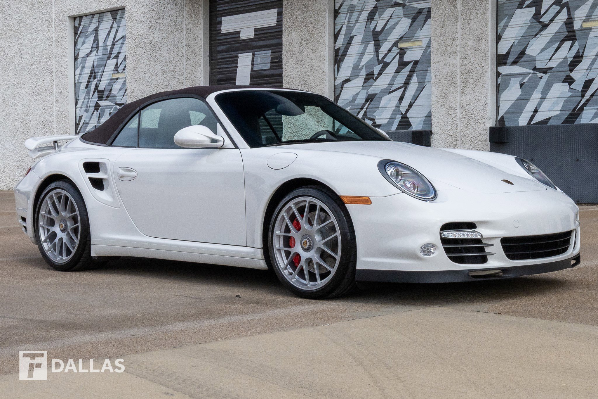 Used 2012 Porsche 911 Turbo image 18