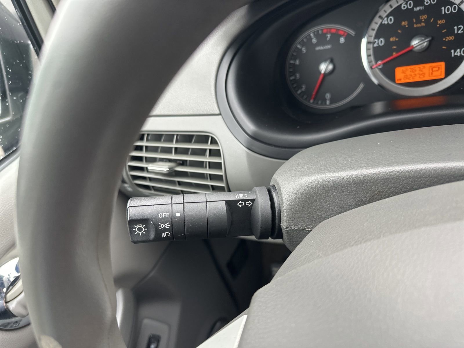 Used 2008 Nissan Quest w/ Seat Pkg image 46