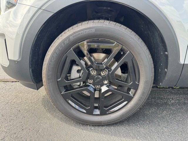 Used 2025 Kia Telluride EX X-Line AWD/4WD image 9