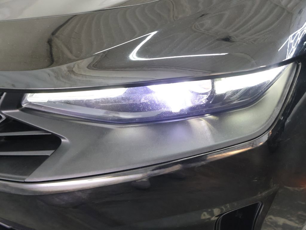 Used 2022 Chevrolet Camaro LT RWD image 25