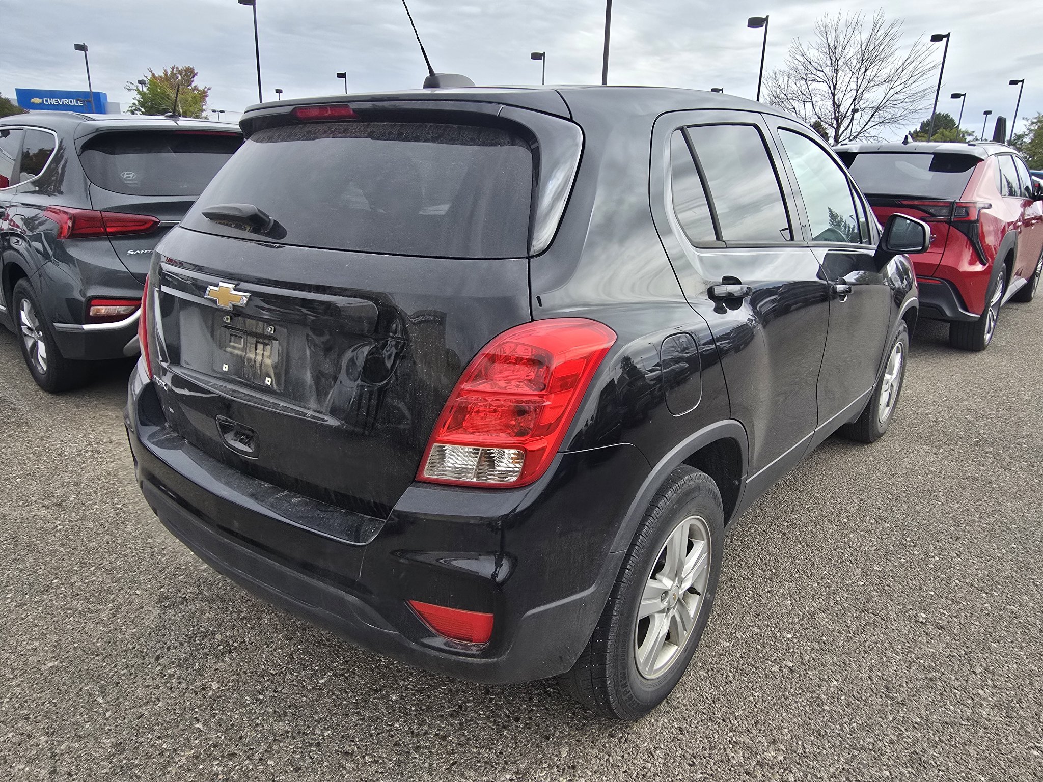 Used 2020 Chevrolet Trax LS w/ Tint and Cruise Package FWD image 6