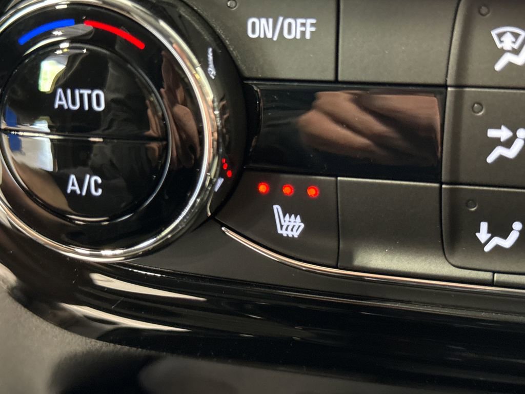 New 2026 Chevrolet Trax ACTIV FWD image 17