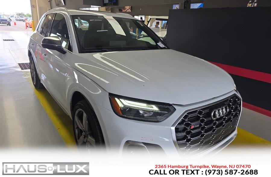 Used 2021 Audi SQ5 Premium w/ Convenience Package image 1