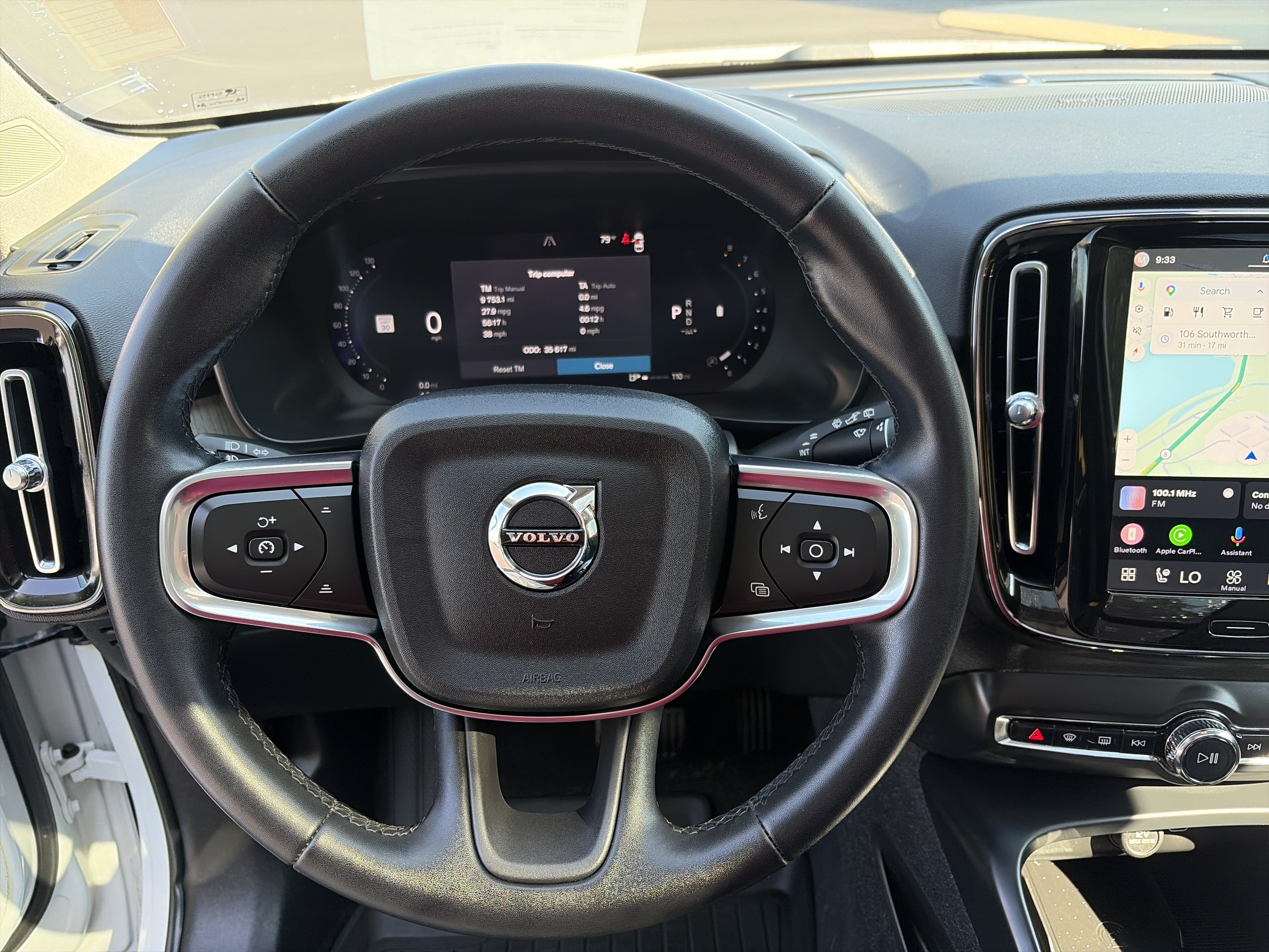 Certified 2023 Volvo XC40 B5 Ultimate w/ Protection Package Premier AWD/4WD image 19