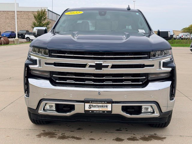 Used 2022 Chevrolet Silverado 1500 LTZ w/ LTZ Premium Package AWD/4WD image 3