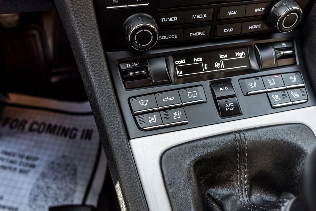 Used 2018 Porsche 718 Cayman image 9