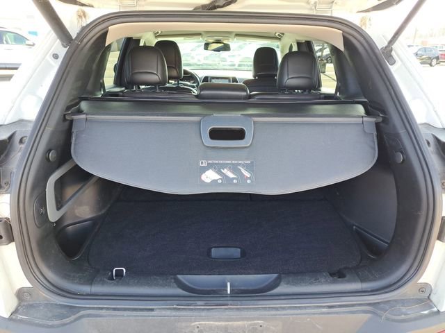 Used 2018 Jeep Cherokee Trailhawk w/ Comfort/Convenience Group image 25