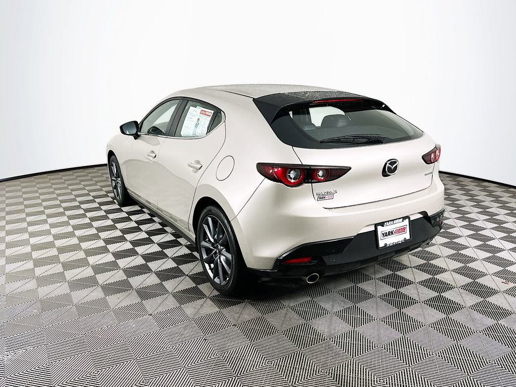 Used 2023 MAZDA MAZDA3 s image 7