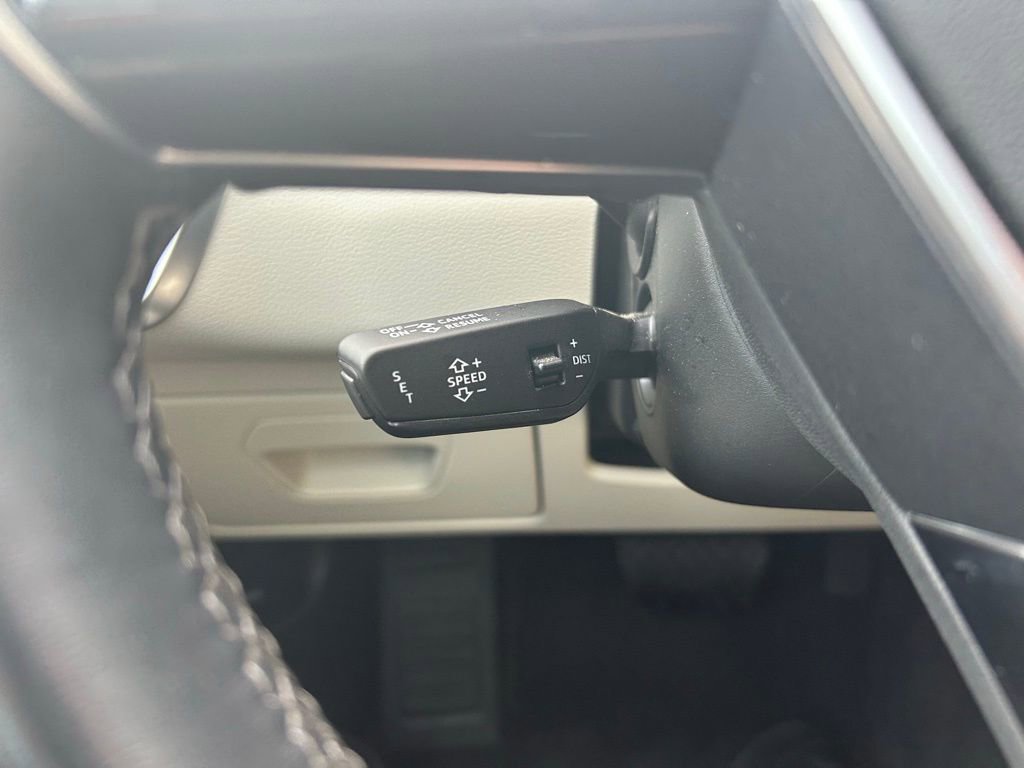 Used 2023 Audi A6 Premium Plus w/ Premium Plus Package image 23