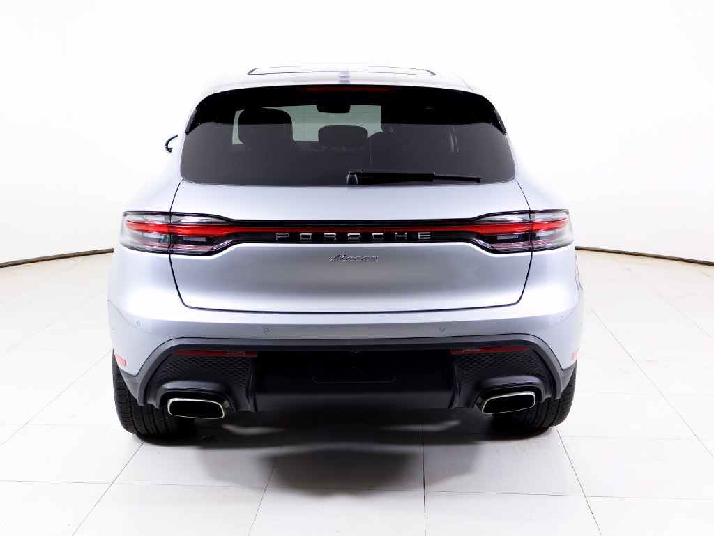 New 2026 Porsche Macan AWD/4WD image 30