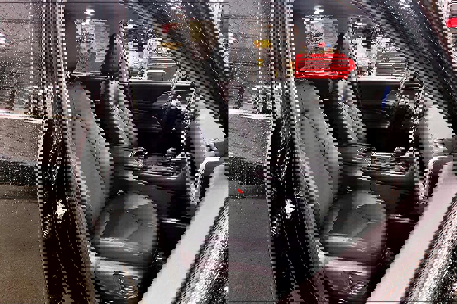 Used 2024 Toyota Grand Highlander XLE image 9