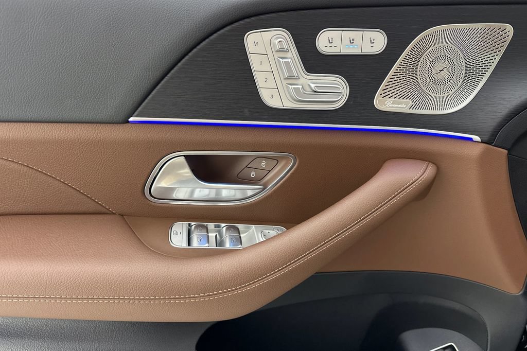 Certified 2026 Mercedes-Benz GLS 450 4MATIC image 13