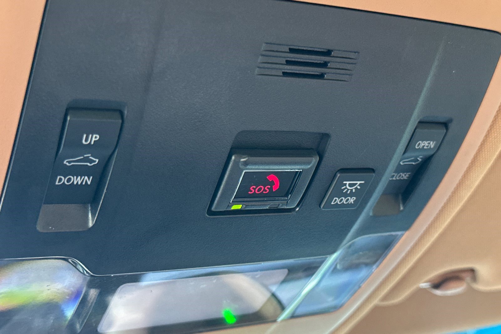 Used 2024 Lexus ES 300h w/ Premium Package image 21