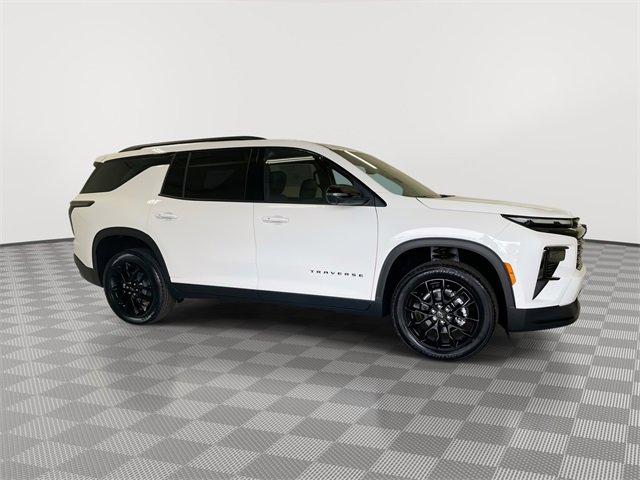New 2026 Chevrolet Traverse LT w/ Midnight/Sport Edition image 13