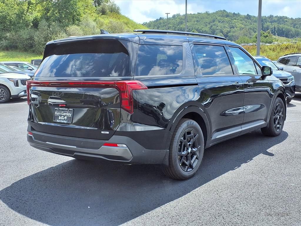 New 2026 Kia Carnival SX w/ SX Dark Edition Package image 5