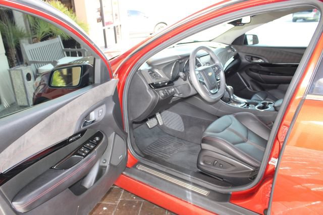 Used 2016 Chevrolet SS RWD image 10