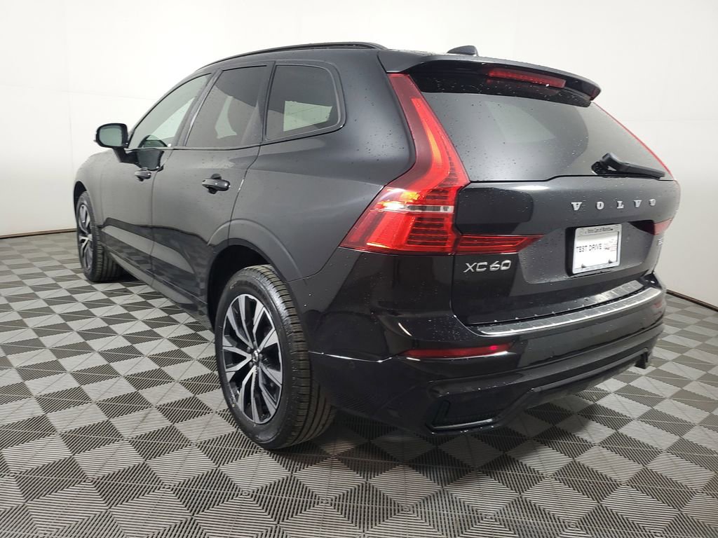 Certified 2024 Volvo XC60 B5 Plus w/ Protection Package Premier AWD/4WD image 4