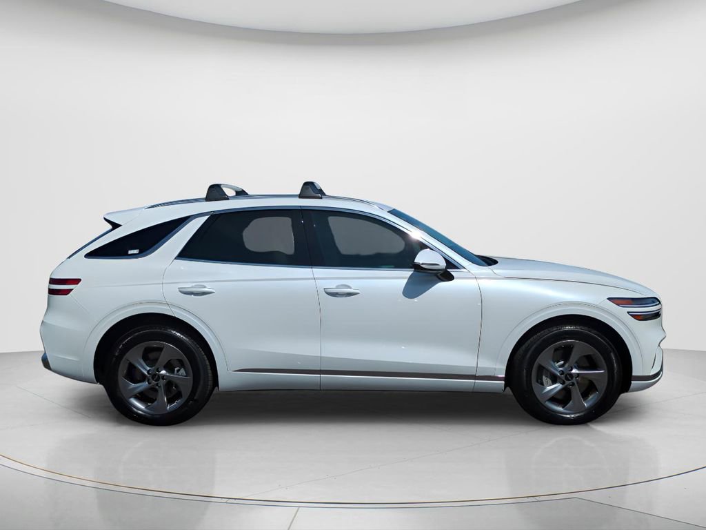 Used 2026 Genesis GV70 2.5T AWD/4WD image 4