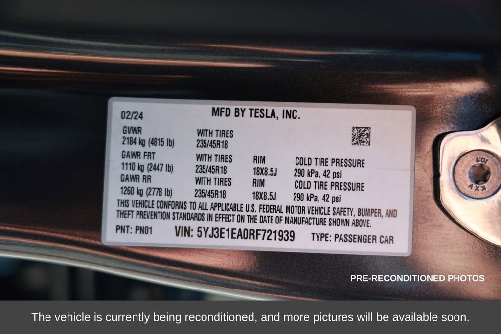 Used 2024 Tesla Model 3 Standard Range image 37
