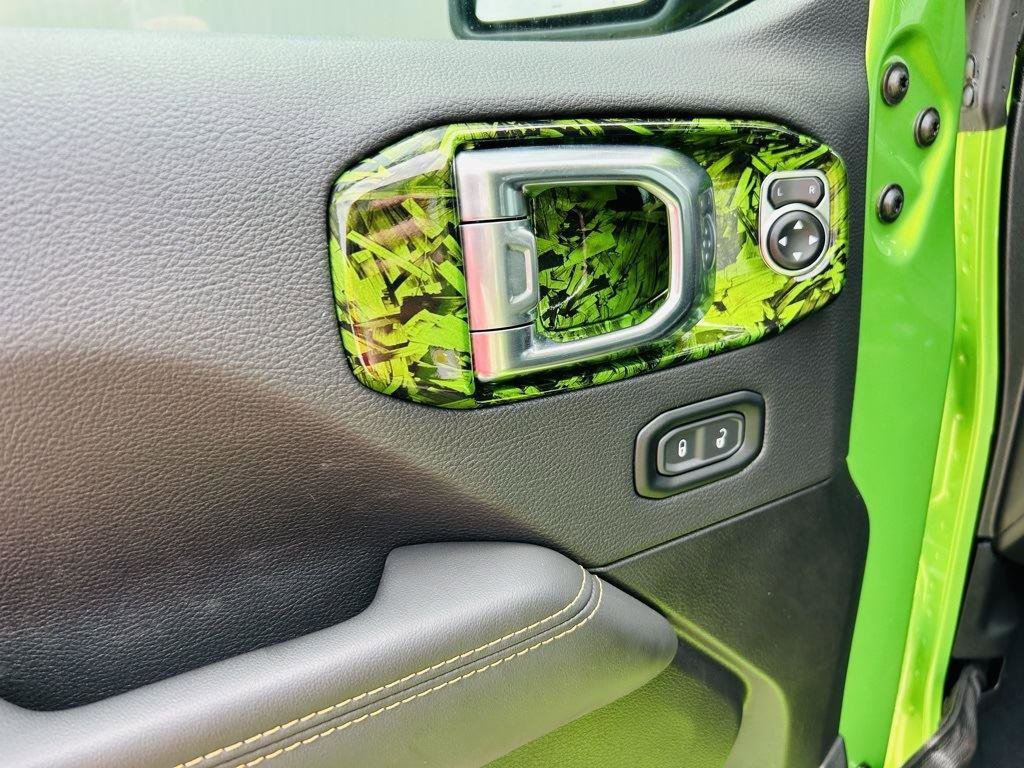 New 2025 Jeep Gladiator Sport w/ Premium Package image 15