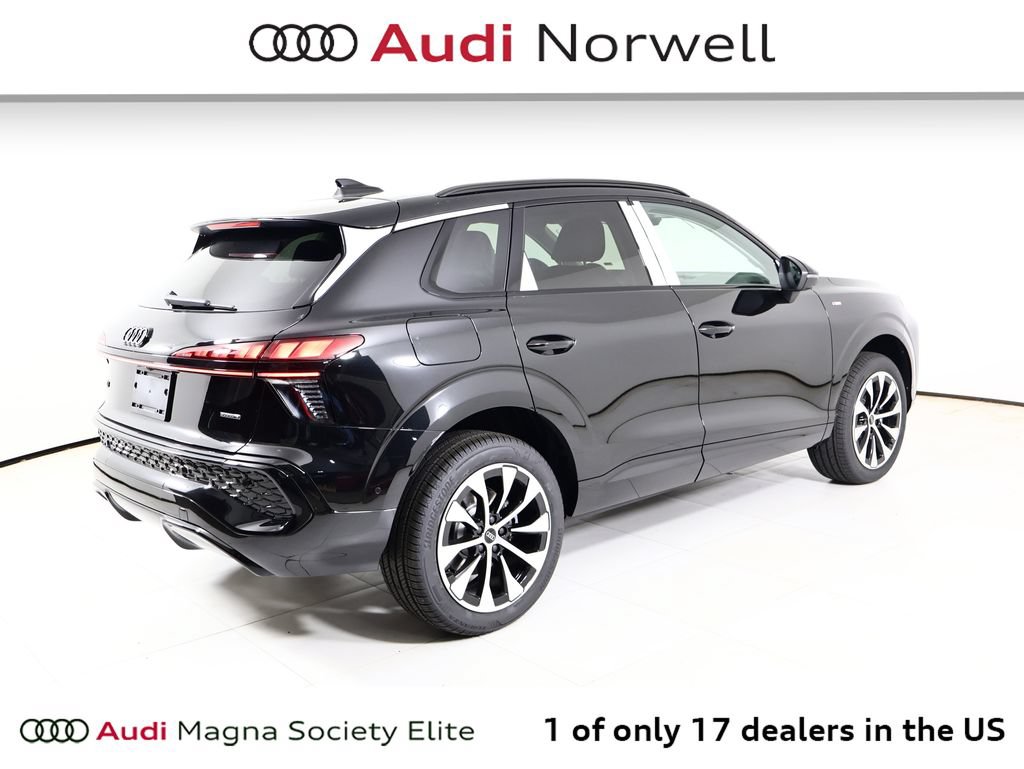 New 2026 Audi Q3 quattro 2.0T AWD/4WD image 15