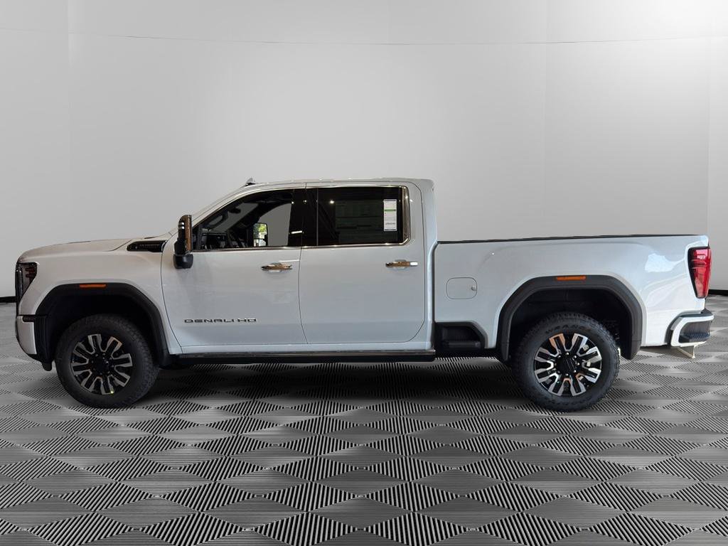 New 2026 GMC Sierra 2500 Denali Ultimate AWD/4WD image 2